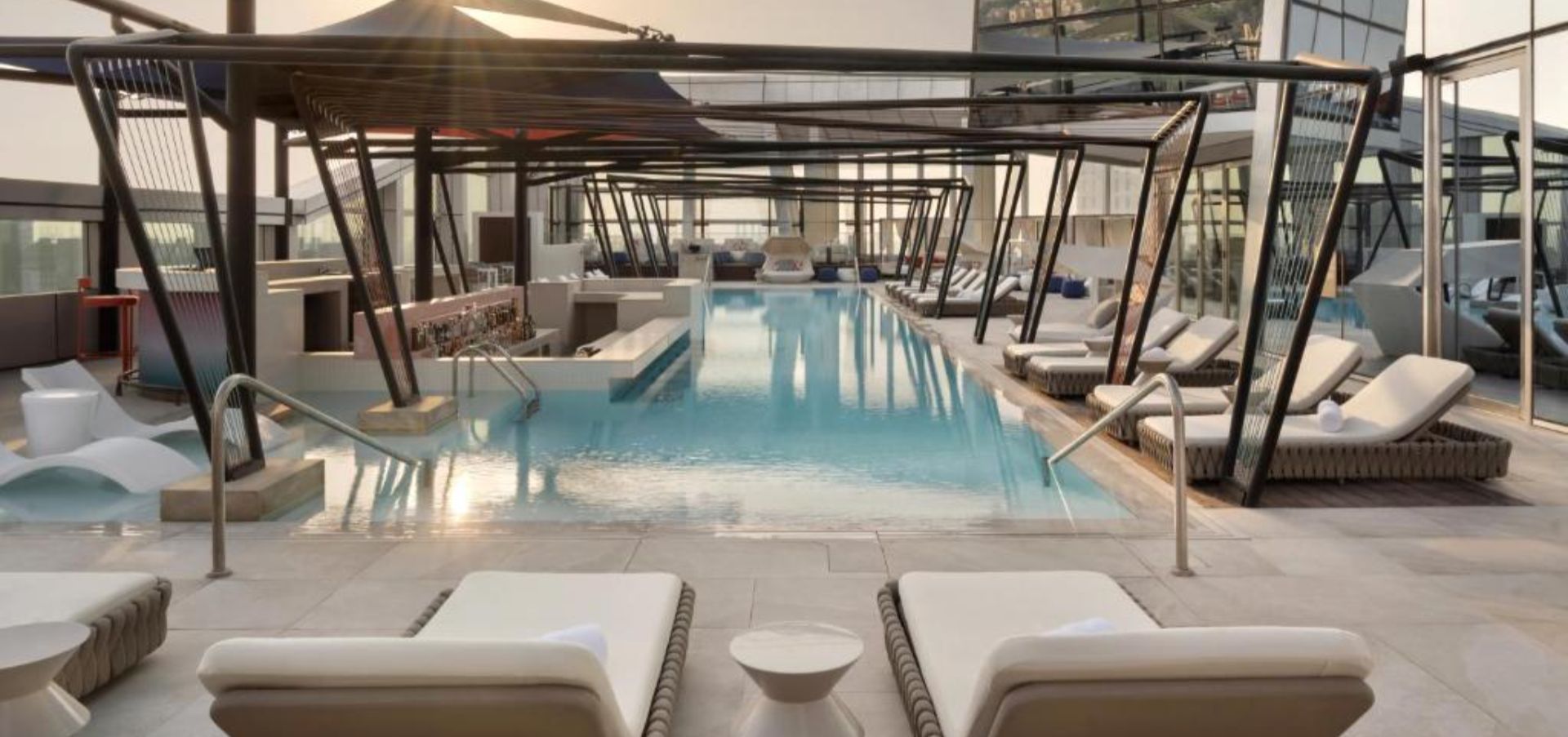 So Hotel (2)